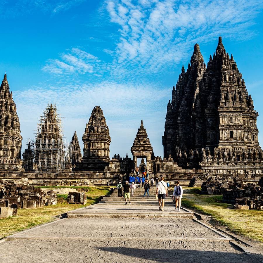 Yogyakarta temple and city culture